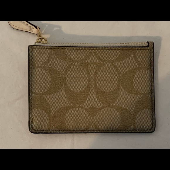 Coach Handbags - Coach wallet. Coin Ouse. Key ring. ID holder